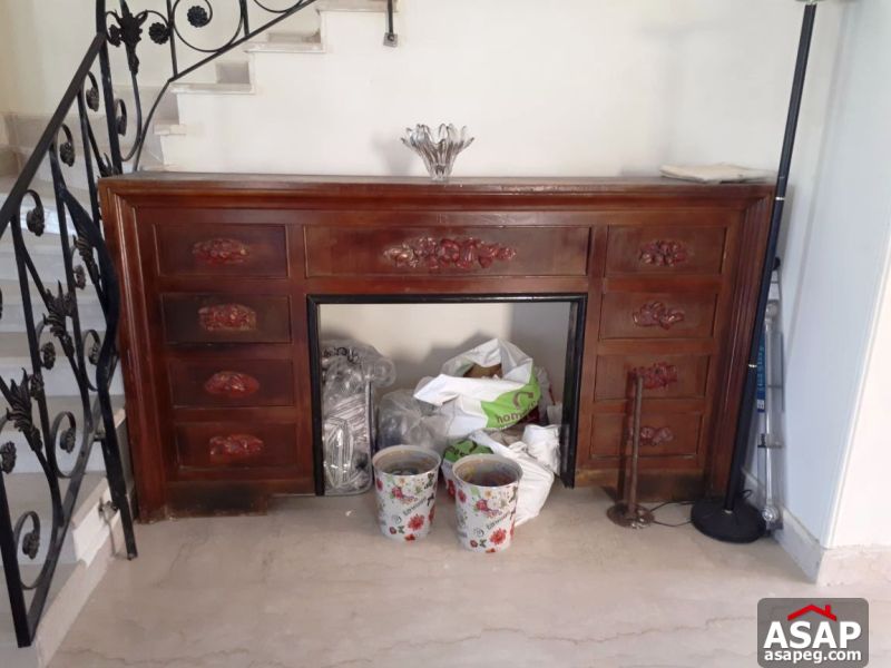 Villa for Rent in Sheikh Zayed