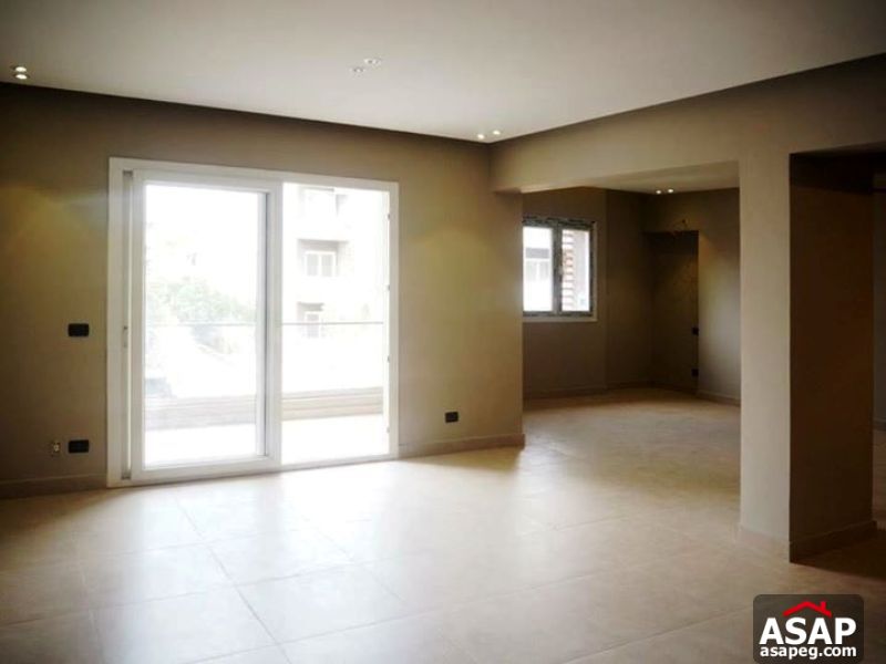 Apartment with Balcony for Rent in Zayed Dunes