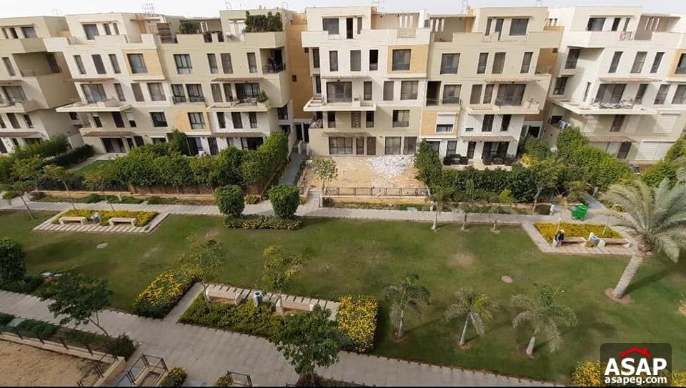 Studio with Roof for Rent in Eastown Compound Studio with Roof for Rent in Eastown Compound