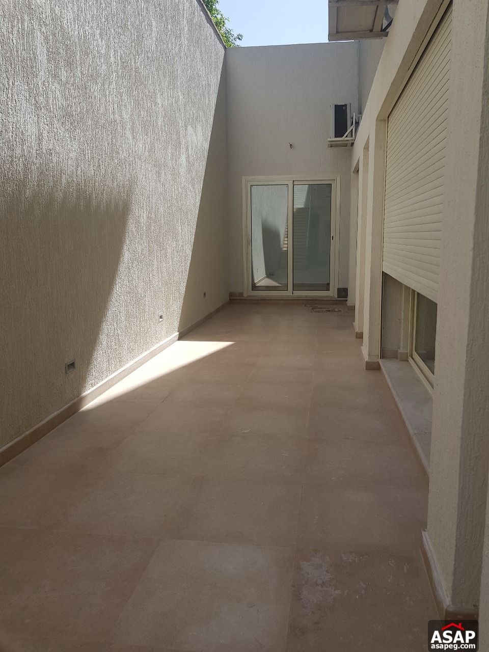 Furnished Basement for Rent in Lake View